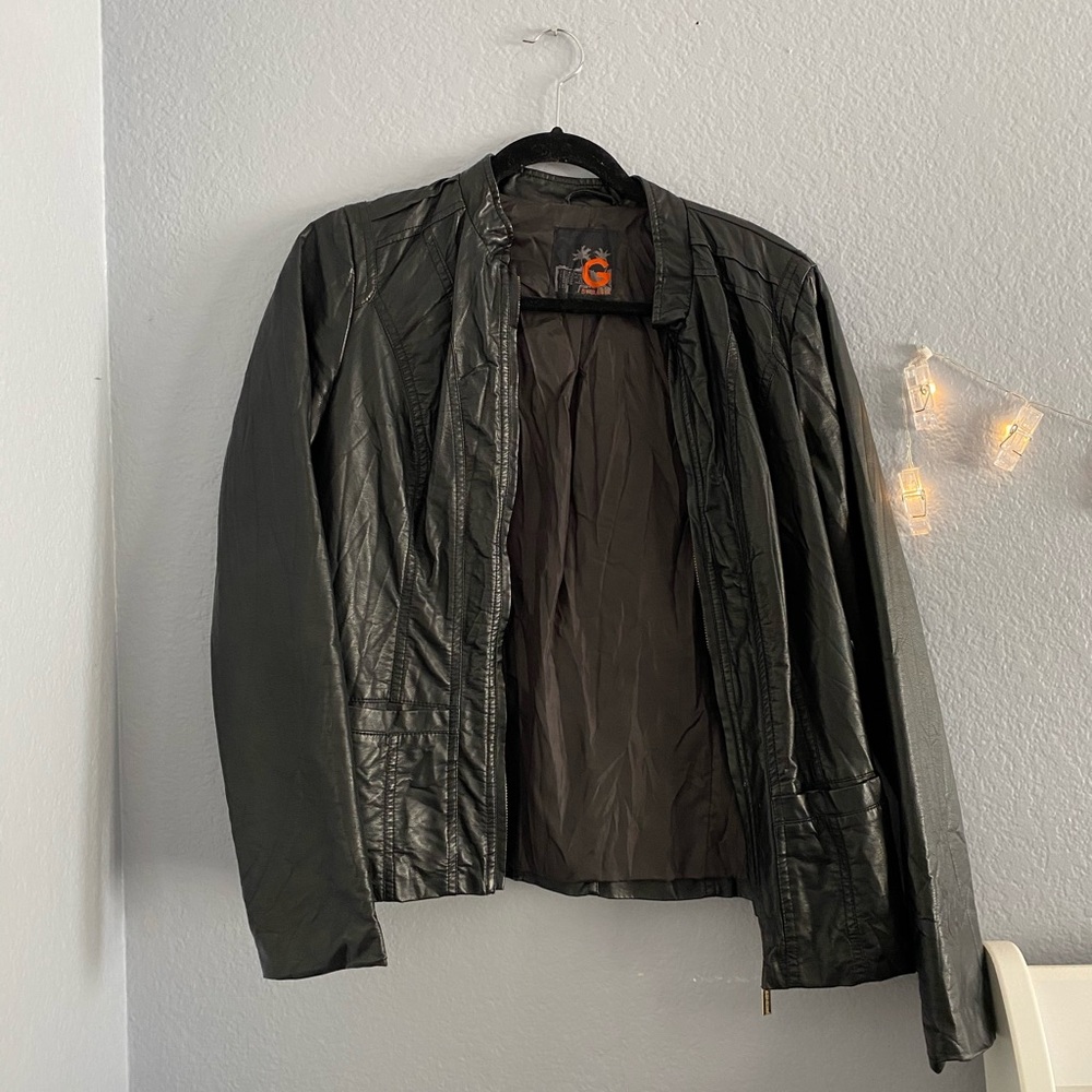 fo leather jacket !